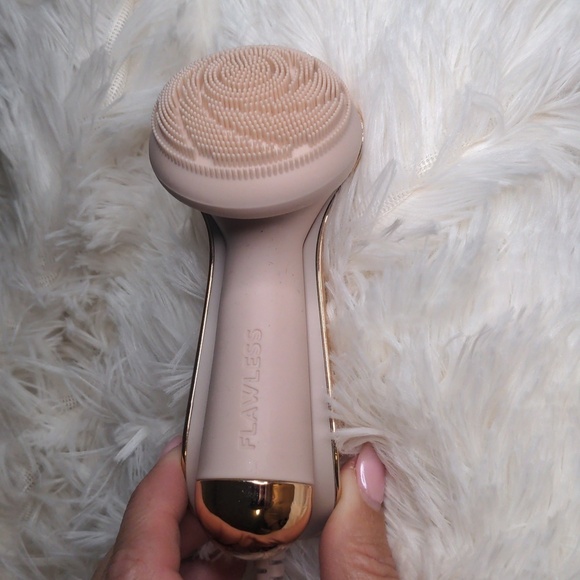 FLAWLESS face pore massager tool RECHARABLE Cordless - Picture 11 of 12